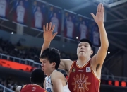 开云体育入口-青岛男篮强大外援组合受封掌控，主场保持不败的简单介绍