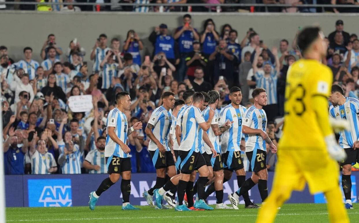 南美球队备战世界杯,全力冲击冠军荣耀的简单介绍 南美球队备战世界杯,全力冲击冠军荣耀的简单介绍