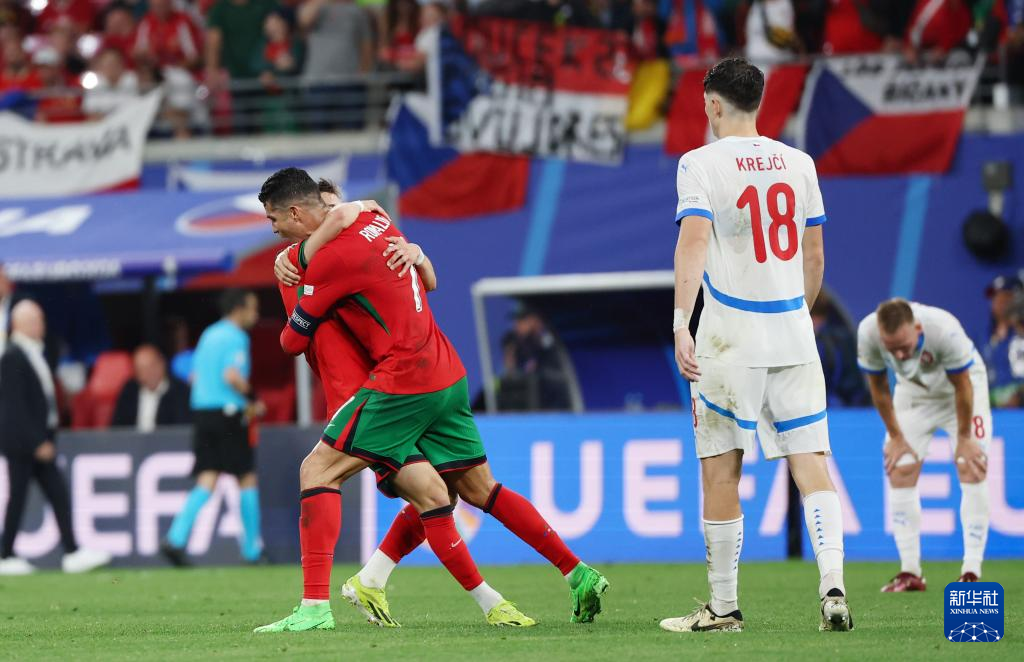 捷克队不敌对手，失去晋级欧洲杯机会的简单介绍