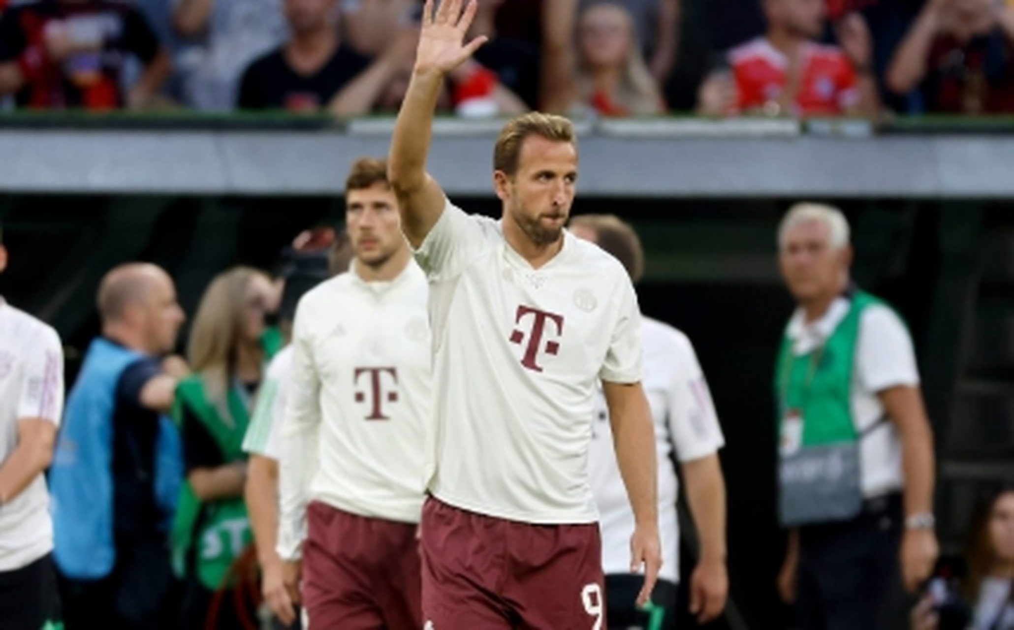 包含RB莱比锡主场不敌强敌，缘何德甲排名下滑的词条