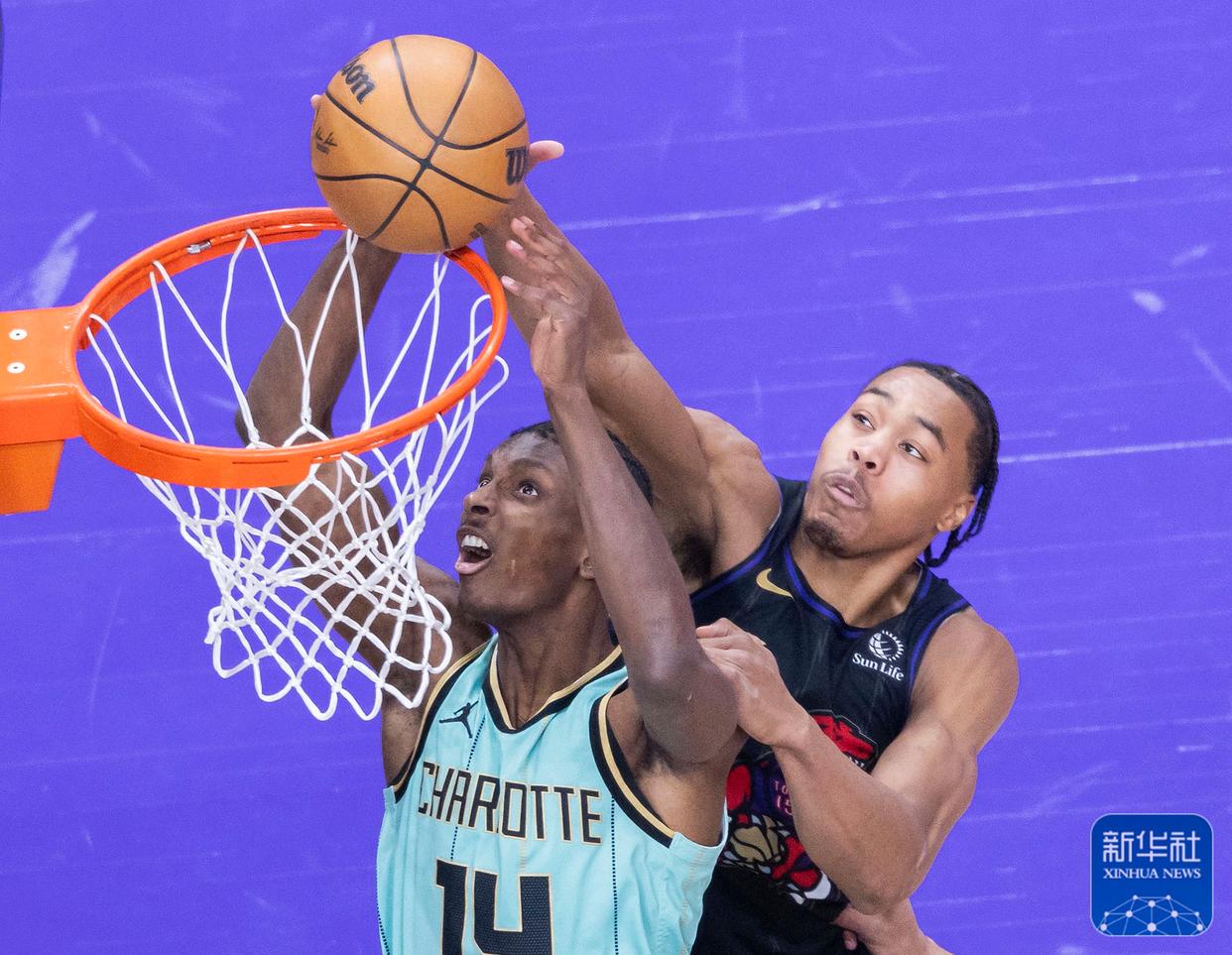 猛龙胜骑士取得关键胜利