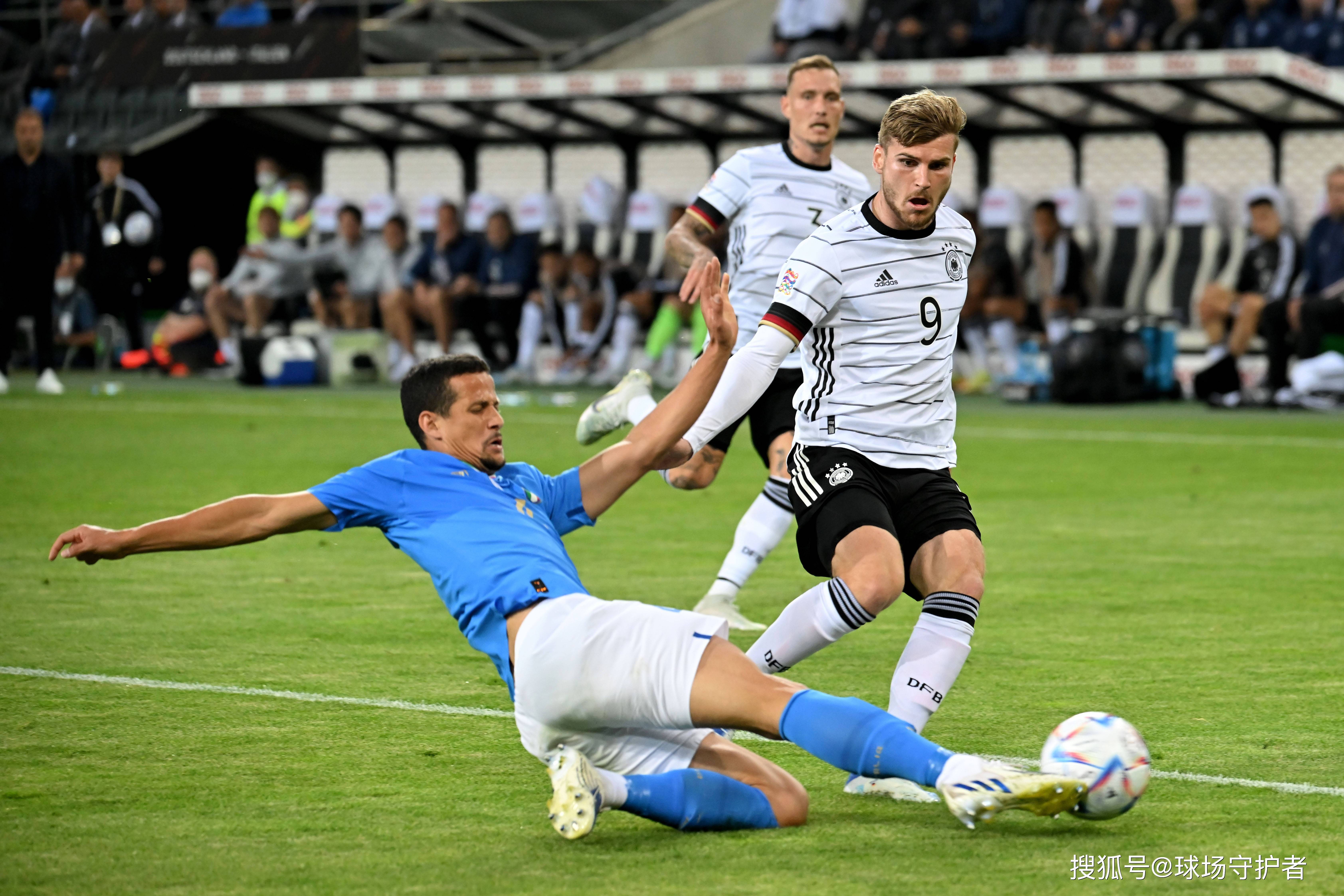 关于荷兰队表现抢眼，成功击败对手的信息