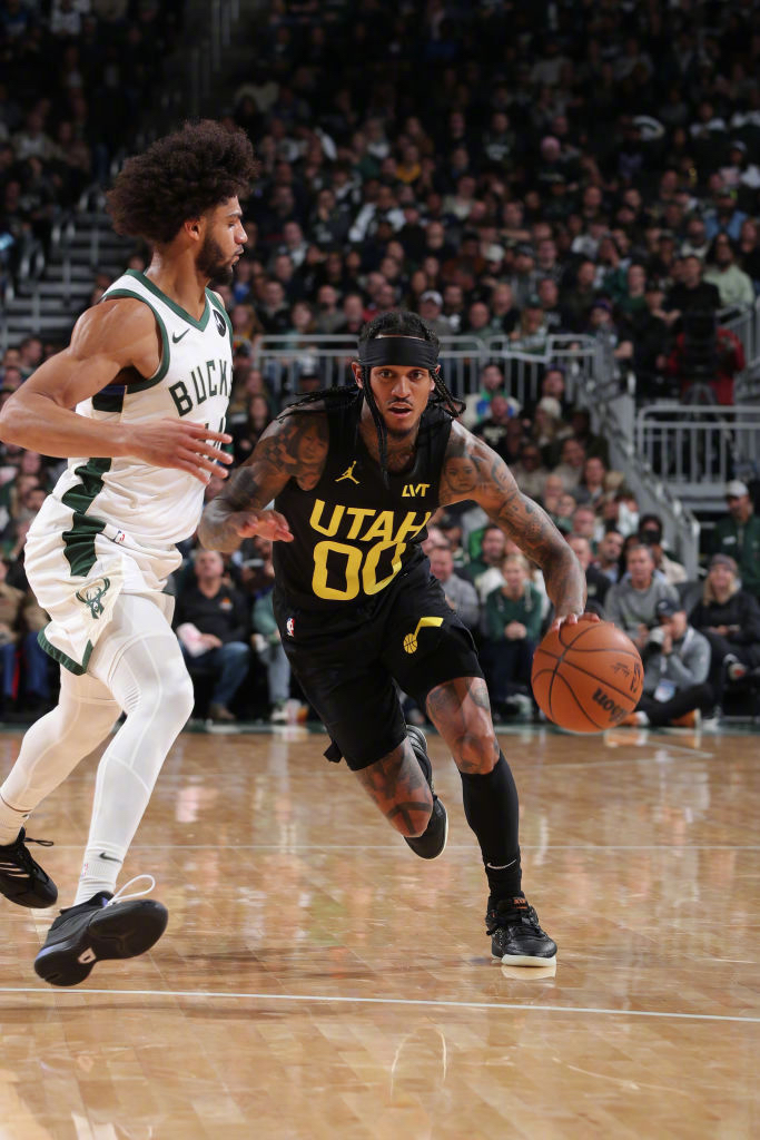 雄鹿队超巨贡献+，力挽狂澜带队取胜的简单介绍